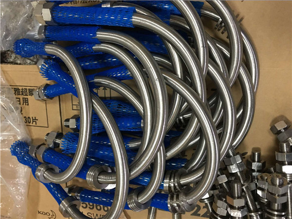 lágt verð á ryðfríu stáli pípu u boltanum a2, a4